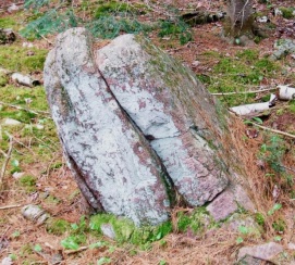 Whalehead Rock 2 S Side 20120512